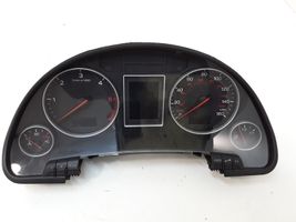 Audi A4 S4 B6 8E 8H Speedometer (instrument cluster) 8E0920950M