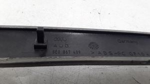 Audi A4 S4 B6 8E 8H Moulure/baguette de porte avant 8E0867409