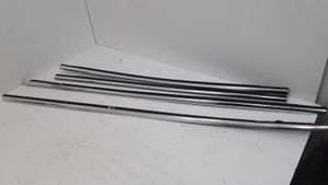 Volkswagen PASSAT B5.5 Kit garniture de panneaux intérieur de porte 