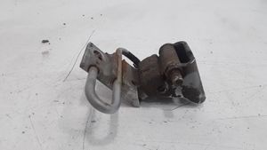 Volkswagen PASSAT B5.5 Front door lower hinge 