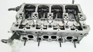 Volkswagen PASSAT B5.5 Culasse moteur 038103373R