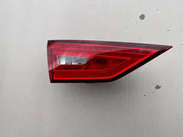 Audi A3 S3 8V Lampy tylnej klapy bagażnika 8V5945093J