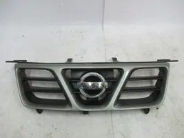 Nissan X-Trail T30 Grille calandre supérieure de pare-chocs avant 