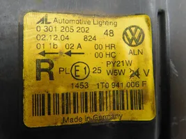 Volkswagen Touran I Etu-/Ajovalo 1T0941006F