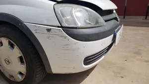 Opel Corsa C Zderzak przedni 