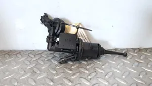 Volkswagen Scirocco Główny cylinder sprzęgła 1K0721388Q