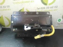 KIA Cerato Keleivio oro pagalvė 845302F000