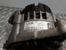 Audi A4 S4 B5 8D Generatore/alternatore 06B903016E