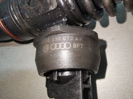 Volkswagen PASSAT B5.5 Fuel injector 038130073AR
