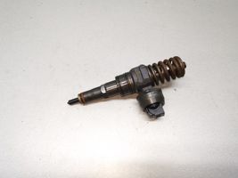 Volkswagen Touran I Fuel injector 038130073AG