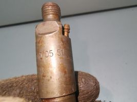 Mercedes-Benz C W202 Injecteur de carburant 0000100551