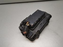 Honda Civic Ramka / Moduł bezpieczników S6FG0