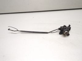 BMW 3 E46 Tailgate exterior lock 8196052