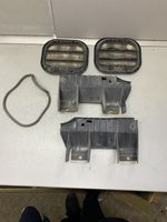 Volvo S40, V40 Support de pare-chocs arrière 888142