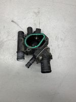 Volvo S40, V40 Termostat / Obudowa termostatu 8200065390