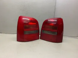 Audi A4 S4 B5 8D Lampa tylna 8D9945096