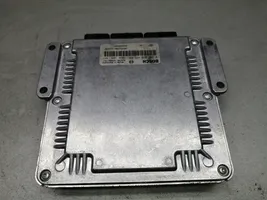 Mitsubishi Carisma Calculateur moteur ECU MR577269