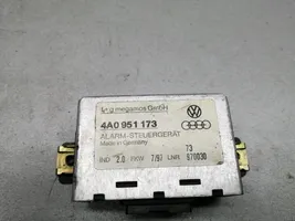 Audi A6 S6 C4 4A Sterownik / Moduł alarmu 4A0951173