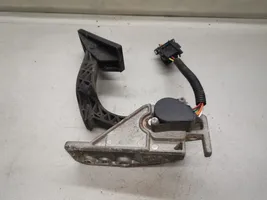 Volvo 440 Accelerator throttle pedal 3980492