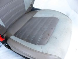 Volkswagen Jetta VI Juego del asiento 