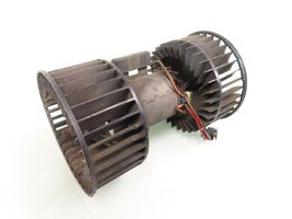 BMW 5 E34 Ventola riscaldamento/ventilatore abitacolo 