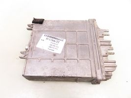 Volkswagen PASSAT B4 Calculateur moteur ECU 0281001368