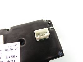 Nissan Quest Interruttore/pulsante di controllo multifunzione 