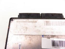 Renault Megane I Calculateur moteur ECU 7700115496