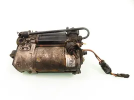 Mercedes-Benz S W220 Ilmajousituksen kompressoripumppu 4420512661