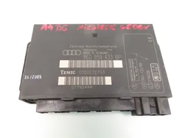 Audi A4 S4 B6 8E 8H Module de contrôle carrosserie centrale 