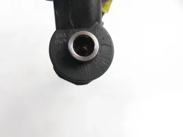 Volvo 780 Fuel injector 