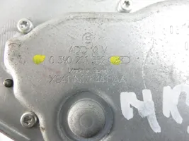 Mazda 323 Silniczek wycieraczki szyby tylnej 
