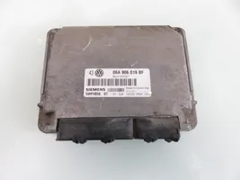 Volkswagen Golf IV Sterownik / Moduł ECU 5WP485807