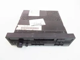 Audi A4 S4 B5 8D Unité principale radio / CD / DVD / GPS 7644845380
