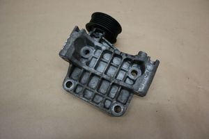 Audi A8 S8 D3 4E Supporto del generatore/alternatore 059903143K