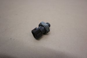 BMW 3 E90 E91 Oil pressure sensor 8611273