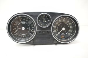 Mercedes-Benz COMPAKT W115 Compteur de vitesse tableau de bord 