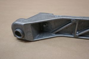 BMW 4 F32 F33 Kita variklio skyriaus detalė 7290346