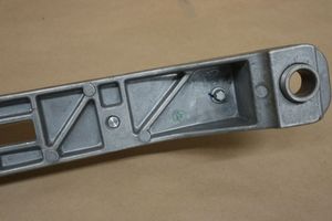 BMW 4 F32 F33 Kita variklio skyriaus detalė 7290346