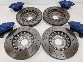 BMW M4 F82 F83 Jeu de disques et étriers de frein 2284810