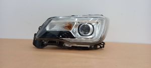 Subaru Forester SK Lampa przednia 