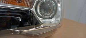 Subaru Forester SK Lampa przednia 