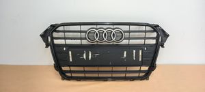 Audi A4 S4 B8 8K Grotelės viršutinės 8K0853651E