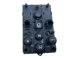 McLaren MP4 12c Autres commutateurs / boutons / leviers 11M1245CP