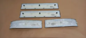 Jaguar XJ X351 Set di rifiniture davanzale (interno) AW9313200AE