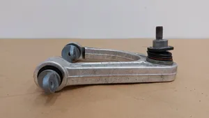 McLaren MP4 12c Triangle, bras de suspension avant 11B0044CP