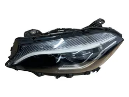 Mercedes-Benz A W176 Lampa przednia A1769069100