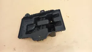 Hyundai Tucson TL Battery tray 37150d3000