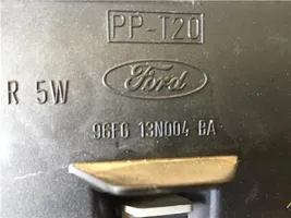 Ford Fiesta Galinis žibintas kėbule 96FG13N004BA