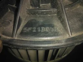 Renault Master III Lämmittimen puhallin 5F2130100